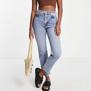 ⭐️NWT⭐️ &OtherStories Favourite Cut Jeans Cropped